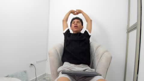 Snapshot of stiven_cum2 chatting on 06/07/26, 12:59 stiven_cum2 online show from 06/07/26, 12:59