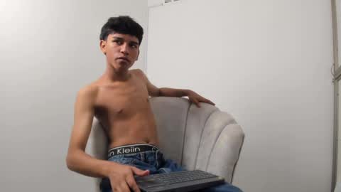 Snapshot of stiven_cum2 chatting on 06/09/26, 08:31 stiven_cum2 online show from 06/09/26, 08:31