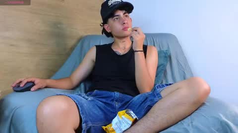 stivenbenet1 online show from 09/15/25, 09:15