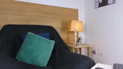 stivenbenet1 online show from 10/13/25, 01:00