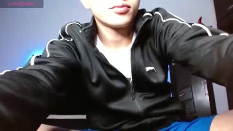 stiven tellez  online show from 03/10/25, 11:38