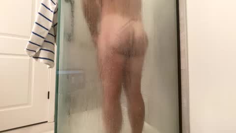 stlhotwifeguy online show from 09/22/25, 05:04