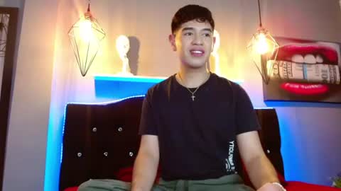 Snapshot of stone_axel chatting on 06/11/26, 08:07 Axel online show from 06/11/26, 08:07