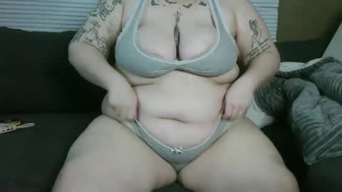 Snapshot of stonedbbw01 chatting on 02/23/26, 07:50 stonedbbw01 online show from 02/23/26, 07:50