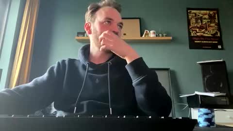 Snapshot of stonednboner chatting on 11/01/25, 03:36 Stonerboner online show from 11/01/25, 03:36