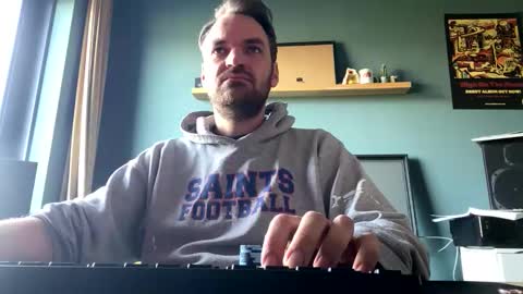 Snapshot of stonednboner chatting on 11/04/25, 09:41 Stonerboner online show from 11/04/25, 09:41