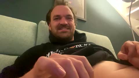 Stonerboner online show from 05/17/26, 12:19