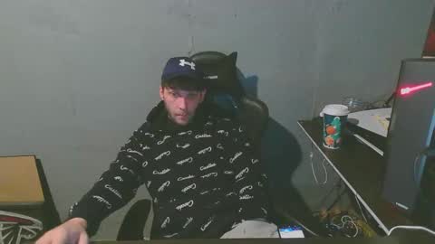 Snapshot of stonedpanda77 chatting on 12/27/24, 08:28 stonedpanda77 online show from 12/27/24, 08:28