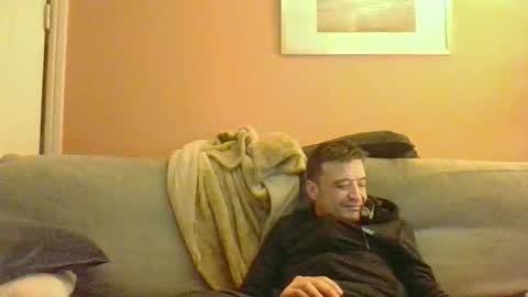 Chase online show from 01/03/25, 12:33