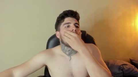 Snapshot of stoneepaul chatting on 11/05/25, 03:39 --free-- online show from 11/05/25, 03:39