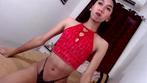 Cute Sophia online show from 12/24/24, 12:55