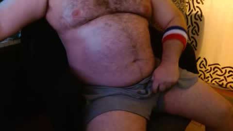 Snapshot of stonerbear42 chatting on 11/29/25, 11:35 Stonerbear42 online show from 11/29/25, 11:35