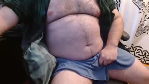 Snapshot of stonerbear42 chatting on 12/04/25, 03:10 Stonerbear42 online show from 12/04/25, 03:10