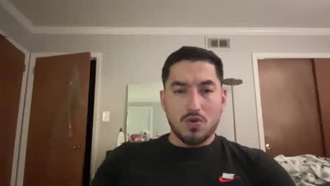 Snapshot of stonerfit chatting on 02/22/25, 08:40 StonerFit online show from 02/22/25, 08:40