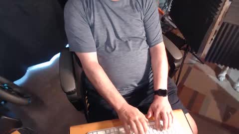 Stormy6569 online show from 11/10/25, 04:39