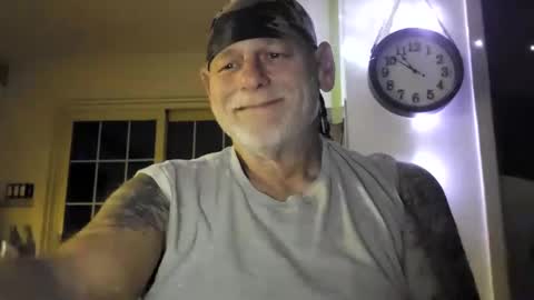 stormynorm14 online show from 12/23/24, 03:50