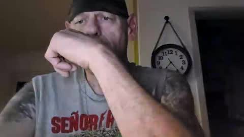 Snapshot of stormynorm14 chatting on 11/02/25, 12:57 stormynorm14 online show from 11/02/25, 12:57