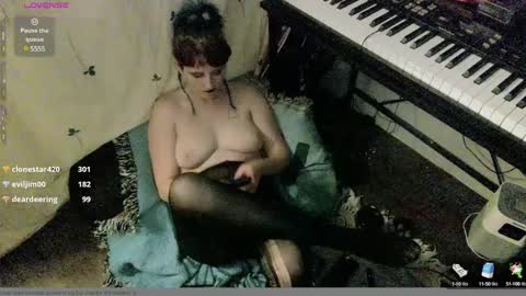 Snapshot of stormythunder chatting on 12/12/24, 05:31 Stormythunder online show from 12/12/24, 05:31