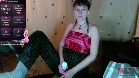 Snapshot of stormythunder chatting on 02/05/25, 12:10 Stormythunder online show from 02/05/25, 12:10