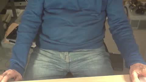 Snapshot of str8_dave chatting on 11/08/25, 09:57 Dave online show from 11/08/25, 09:57