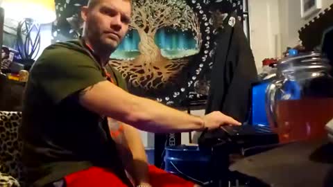 Str8 online show from 12/25/24, 10:06