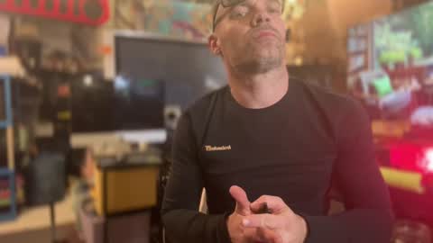 Str8 online show from 01/22/25, 09:35