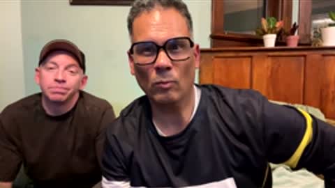 Snapshot of str8gaywannaplay chatting on 12/01/25, 03:44 Str8GayWannaPlay online show from 12/01/25, 03:44