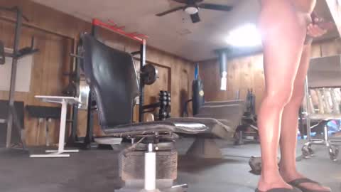 Snapshot of str8pumpnhump chatting on 02/27/26, 12:32 n8vpumpnhump online show from 02/27/26, 12:32