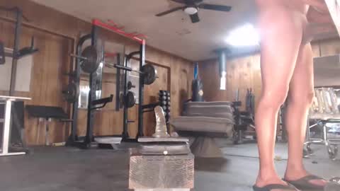 Snapshot of str8pumpnhump chatting on 03/01/26, 05:42 n8vpumpnhump online show from 03/01/26, 05:42