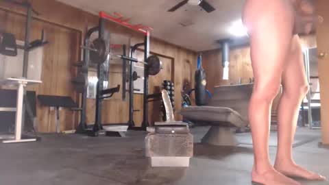 Snapshot of str8pumpnhump chatting on 04/12/26, 02:33 n8vpumpnhump online show from 04/12/26, 02:33