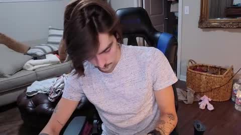 str8whiteboy21 online show from 09/14/25, 01:38