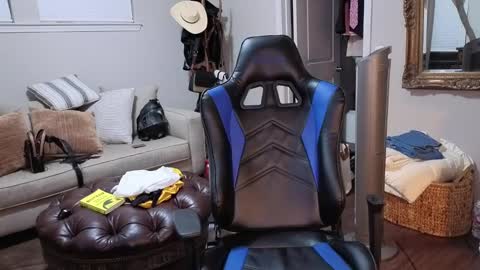 Snapshot of str8whiteboy21 chatting on 09/18/25, 05:20 str8whiteboy21 online show from 09/18/25, 05:20