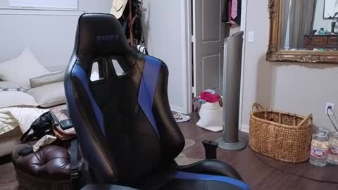 str8whiteboy21 online show from 09/25/25, 02:37