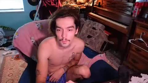 Snapshot of str8whiteboy21 chatting on 10/05/25, 04:16 str8whiteboy21 online show from 10/05/25, 04:16