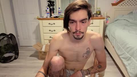 Snapshot of str8whiteboy21 chatting on 11/26/25, 06:42 str8whiteboy21 online show from 11/26/25, 06:42