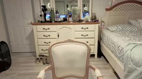 Snapshot of str8whiteboy21 chatting on 12/03/25, 05:11 str8whiteboy21 online show from 12/03/25, 05:11