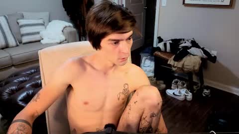 str8whiteboy21 online show from 06/07/26, 10:52