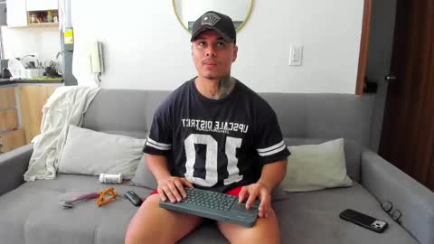 straight__friends online show from 05/09/26, 02:44