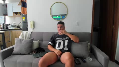 straight__friends online show from 05/10/26, 02:11
