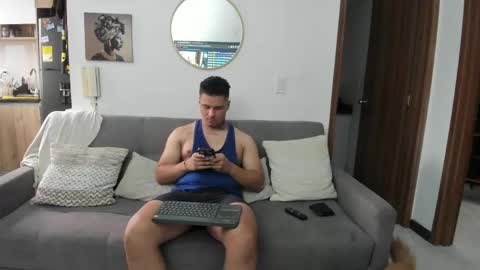 straight__friends online show from 05/16/26, 01:32