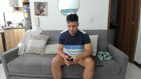 straight__friends online show from 05/24/26, 01:49