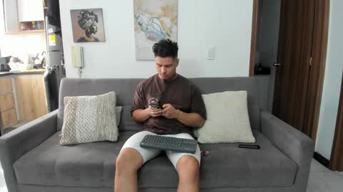 straight__friends online show from 06/07/26, 01:48