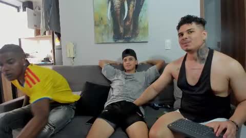 straight__friends online show from 07/01/26, 02:29