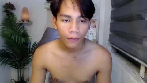 Snapshot of straight_moreno69 chatting on 06/09/26, 09:21 James online show from 06/09/26, 09:21