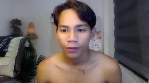Snapshot of straight_moreno69 chatting on 06/10/26, 09:52 James online show from 06/10/26, 09:52