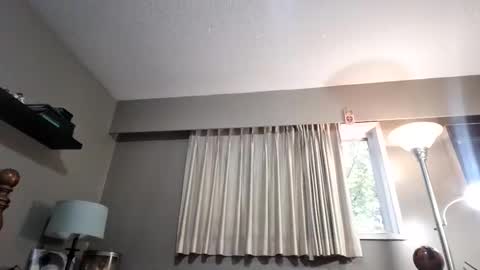 Straightbear4you online show from 10/16/25, 11:06