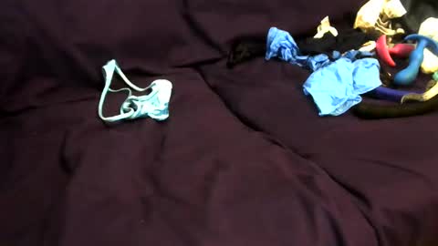 Snapshot of straightboytoy713851 chatting on 10/26/25, 10:43 straightboytoy713851 online show from 10/26/25, 10:43