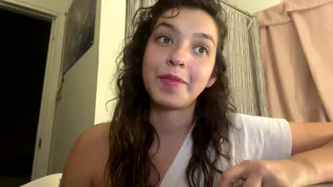 Snapshot of straightoutthetrailer chatting on 10/08/25, 02:31 lucille beatrice luficer call me lucy online show from 10/08/25, 02:31