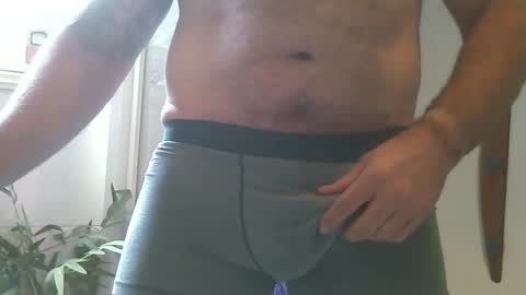 Snapshot of straightstroker81 chatting on 12/10/24, 07:05 straightstroker81 online show from 12/10/24, 07:05