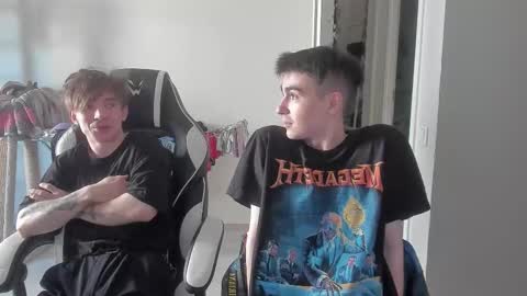 Ray online show from 10/08/25, 01:20